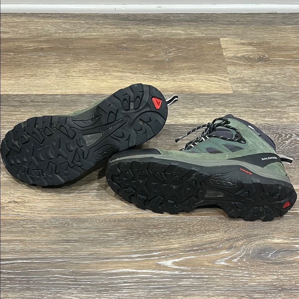 Salomon Men's Black and Green Athletic Shoes - Picture 9 of 16